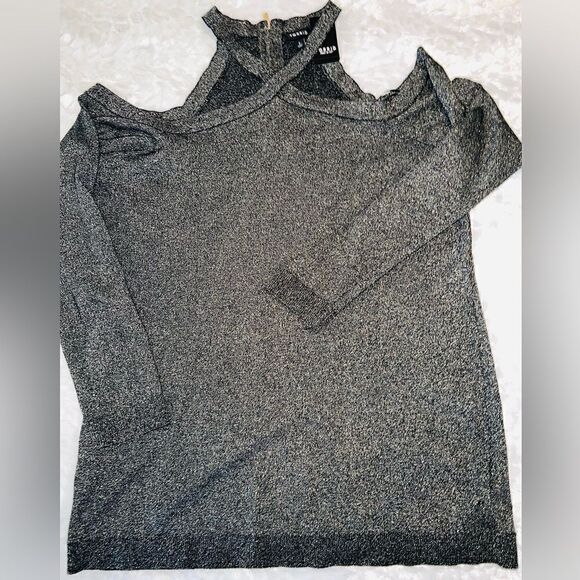 Torrid metallic PULLOVER CROSS NECK COLD SHOULDER SWEATER - Picture 3 of 7